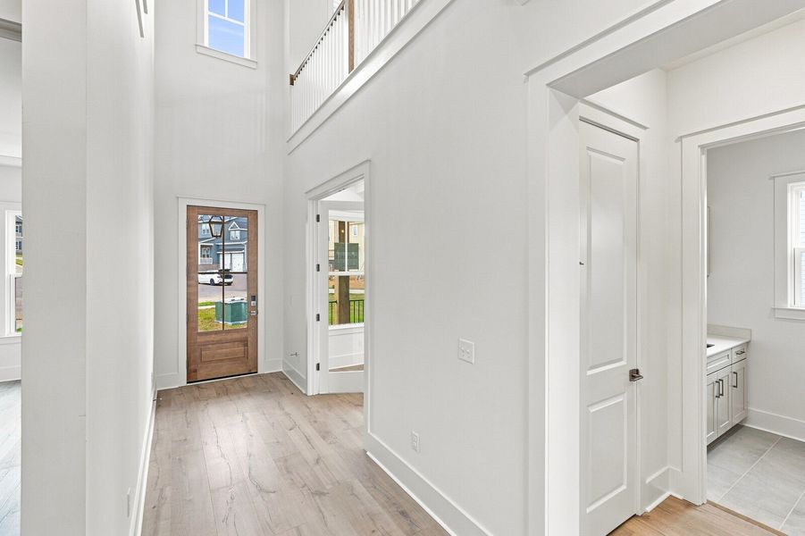 5br New Home in Franklin, TN.  - Slide 4