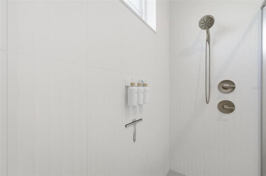 Close-up of interior finishes inside a home in , Palm Coast (Image 22). Close-up of interior finishes inside a home in , Palm Coast (Image 22).