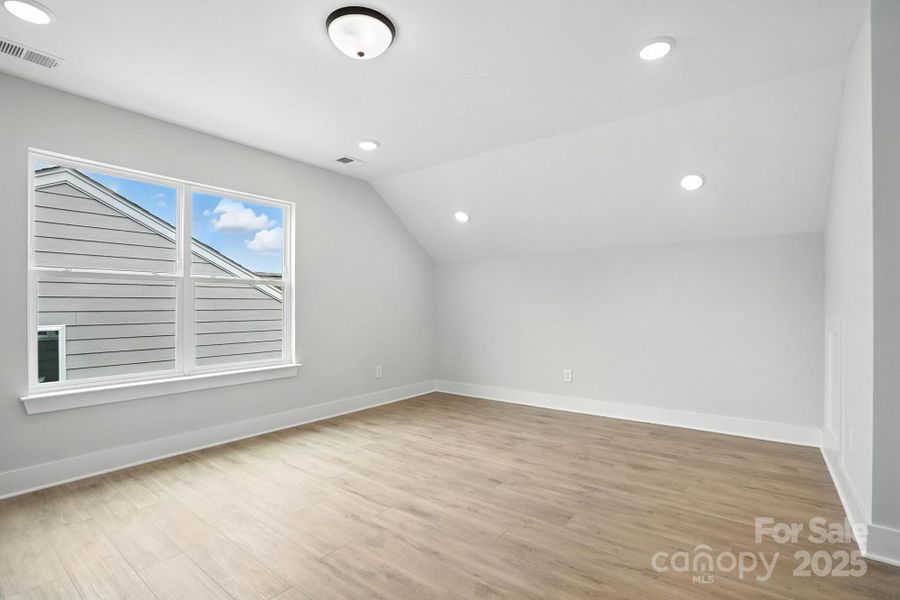 Image 43 of a home in Villas at Prestwick.