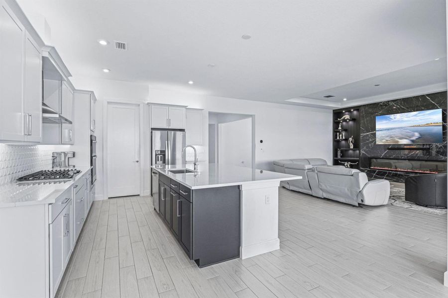 Image 58 of a home in .