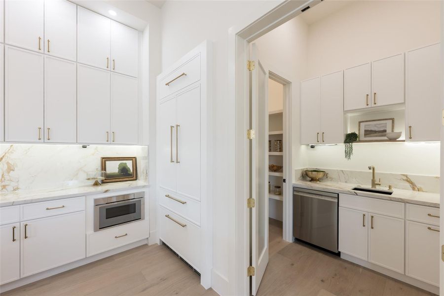 Furnished interior view inside a new home in , Houston (Image 24).
