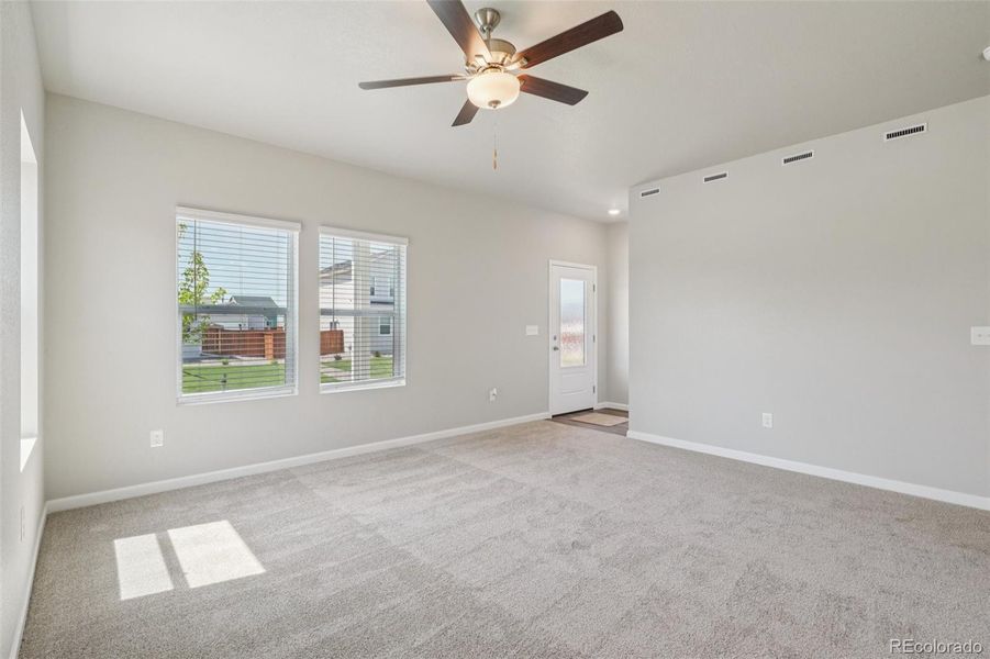 Spacious, unfurnished interior of a new home in Wolf Creek Run, Strasburg (Image 22).