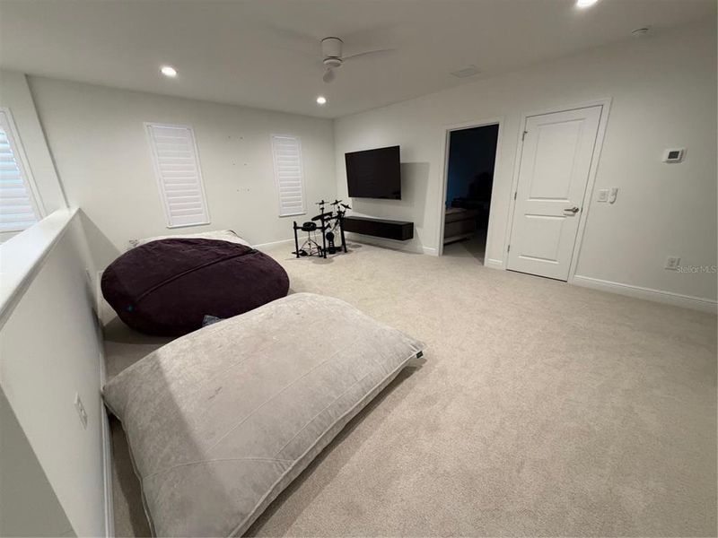 Furnished interior view inside a new home in , Sarasota (Image 48). Furnished interior view inside a new home in , Sarasota (Image 48).