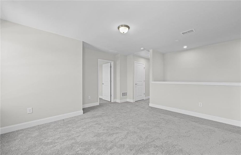 Spacious, unfurnished interior of a new home in Overland, Locust Grove (Image 32).