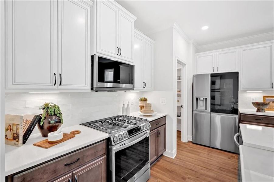 Furnished interior view inside a new home in , Villa Rica (Image 16).