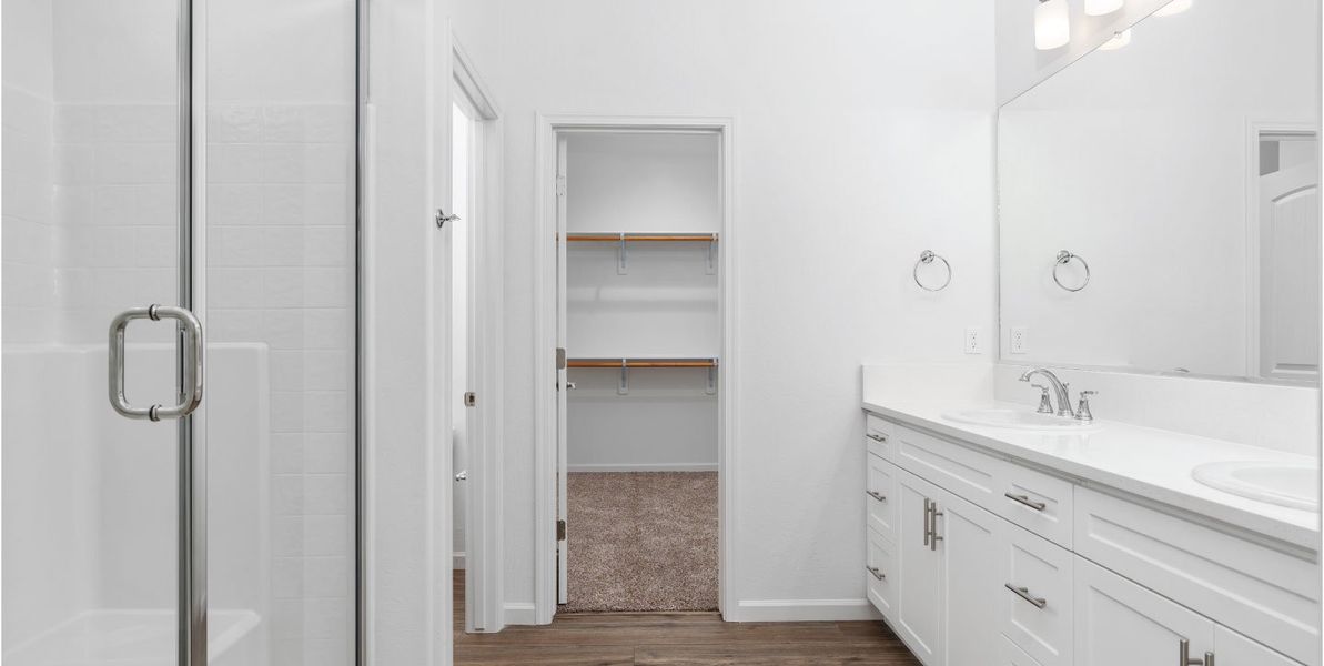 1440x724 Visalia Huckleberry-Park 1037 Primary-Bathroom 9.19.2023 1440x724 Visalia Huckleberry-Park 1037 Primary-Bathroom 9.19.2023