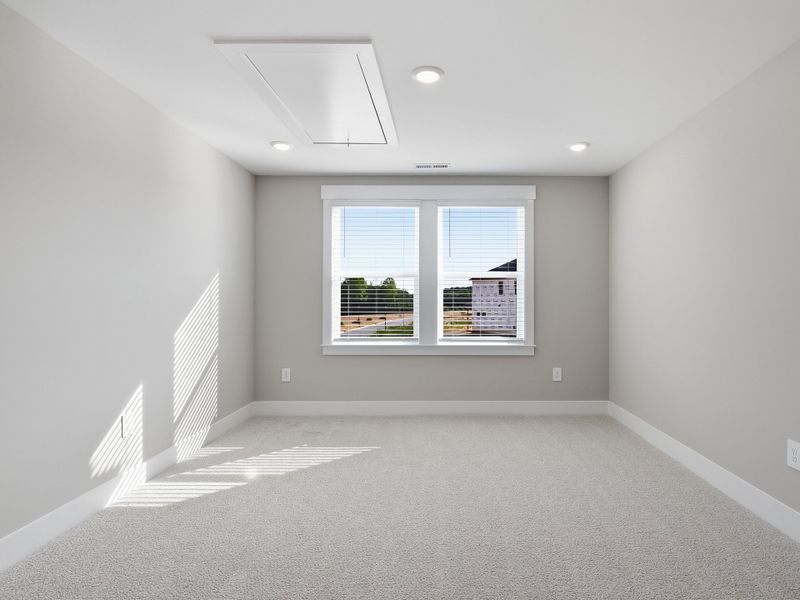 Spacious, unfurnished interior of a new home in Watkins Glen, Raleigh (Image 12).