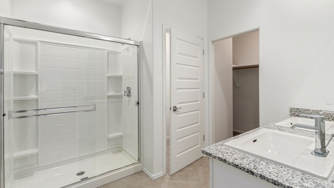 Furnished interior view inside a new home in Sycamore Vista, Vail (Image 11).