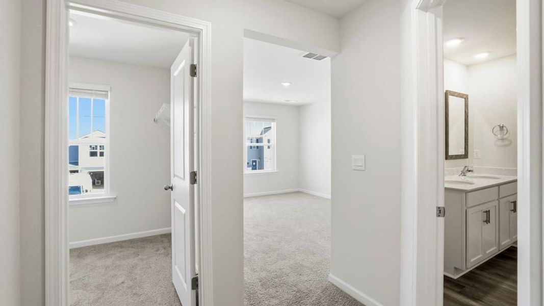 Spacious, unfurnished interior of a new home in Covington Village, Greer (Image 30). Spacious, unfurnished interior of a new home in Covington Village, Greer (Image 30).
