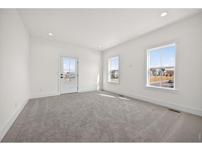 Spacious, unfurnished interior of a new home in , Erie (Image 27).