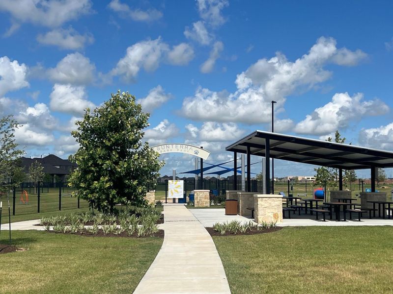 Community amenities in Sunterra, Katy (Image 5). Community amenities in Sunterra, Katy (Image 5).