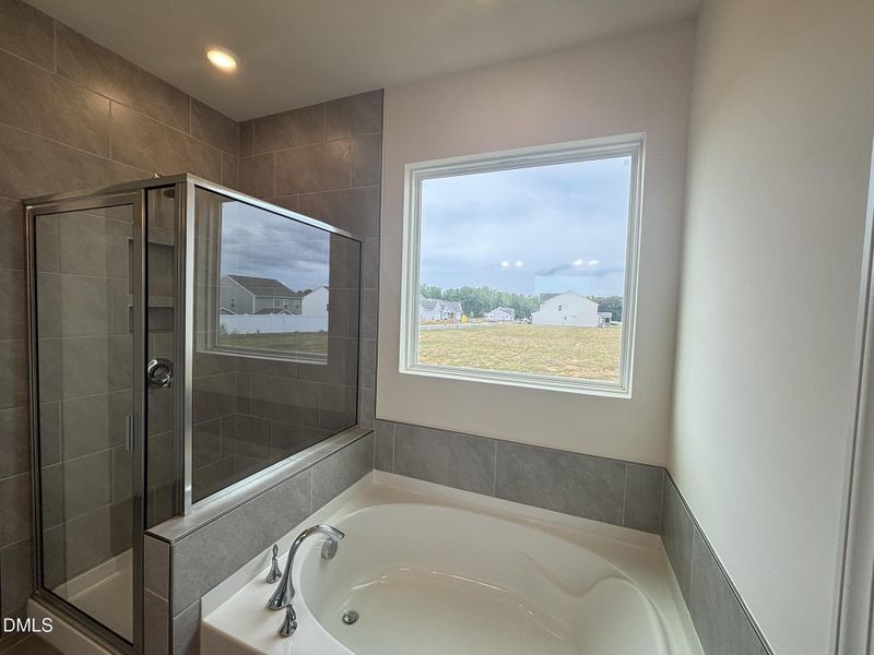 Master Bathroom Master Bathroom