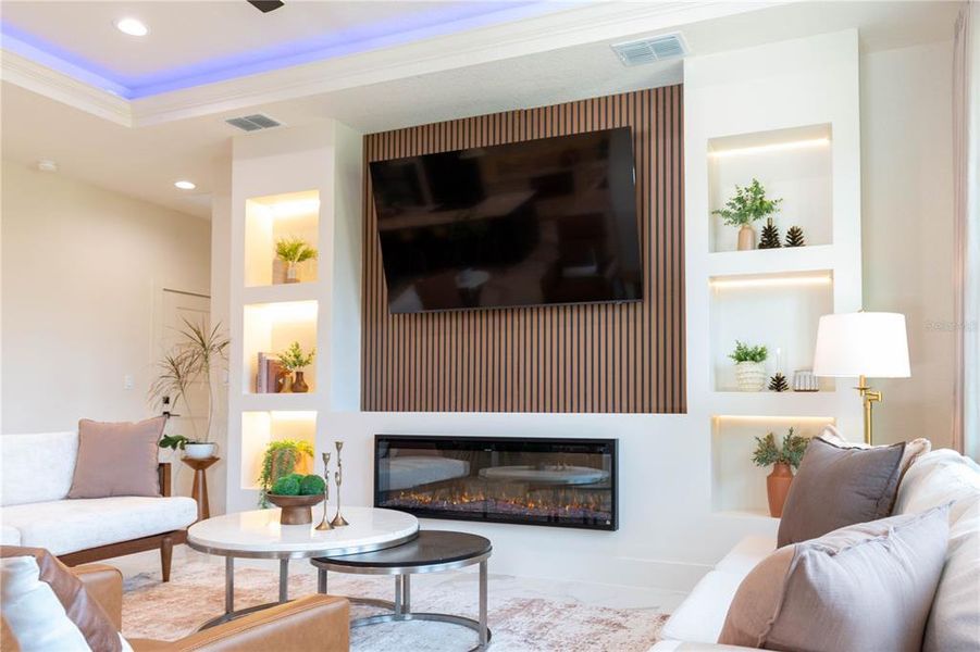 Furnished interior view inside a new home in , Dunnellon (Image 67).