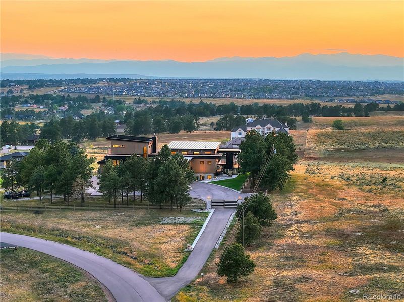 Image 40 of a home in .