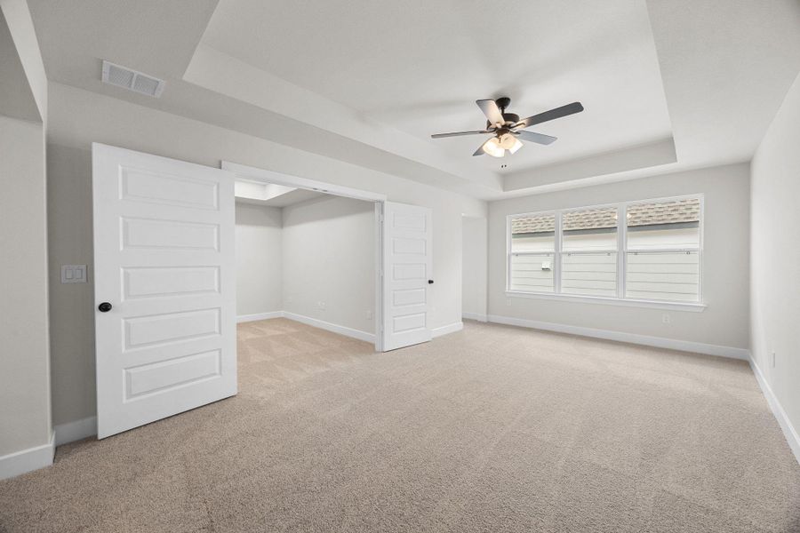 Spacious, unfurnished interior of a new home in Santa Rita Ranch, Santa Rita Ranch (Image 32).