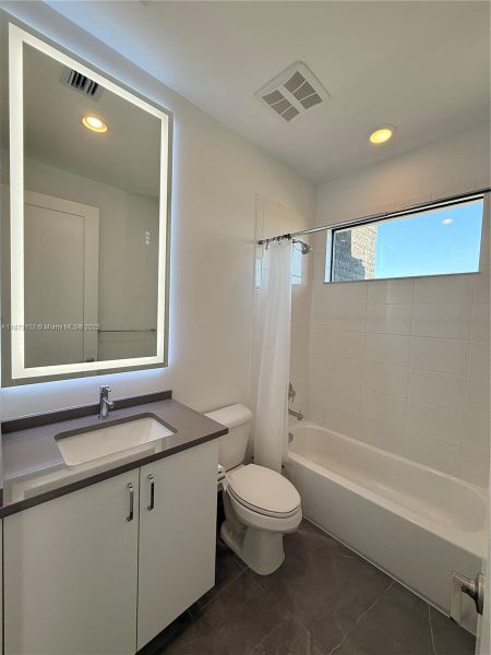 Image 62 of a home in . Image 62 of a home in .