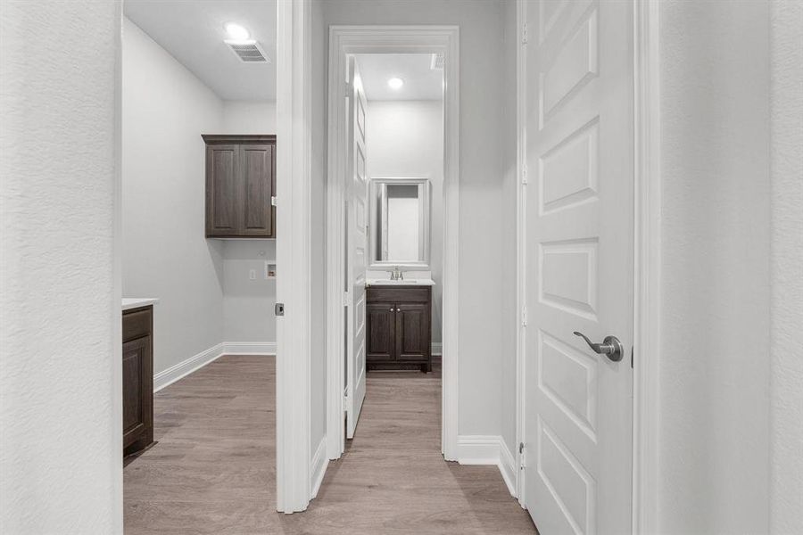 Image 39 of a home in Heath Golf and Yacht.