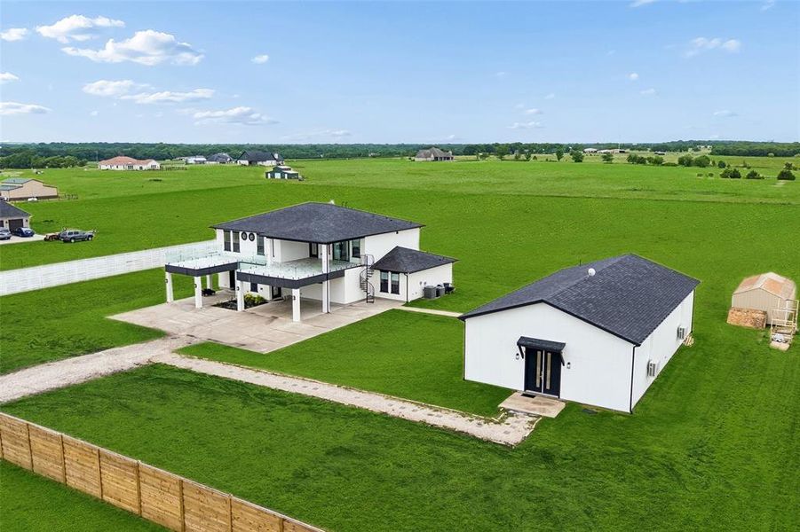 Image 36 of a home in .