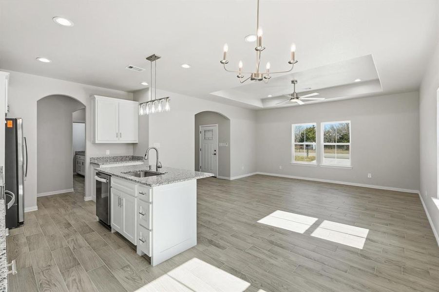 Spacious, unfurnished interior of a new home in , Bridgeport (Image 21).