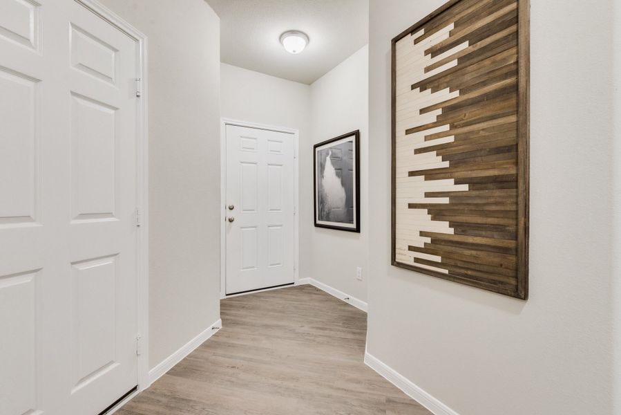 Representative unfurnished interior of a home built from the Floor Plan 2102 by Colina Homes in Sunterra, Katy (Image 20). Representative unfurnished interior of a home built from the Floor Plan 2102 by Colina Homes in Sunterra, Katy (Image 20).