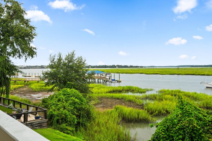 Natural landscape and outdoor views near in Beaufort (Image 52). Natural landscape and outdoor views near in Beaufort (Image 52).