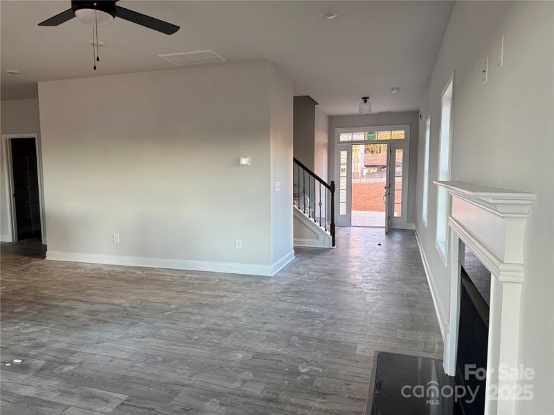 Spacious, unfurnished interior of a new home in , Gastonia (Image 9).
