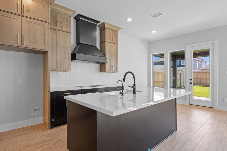 Furnished interior view inside a new home in Cross Creek West 50', Fulshear (Image 5).