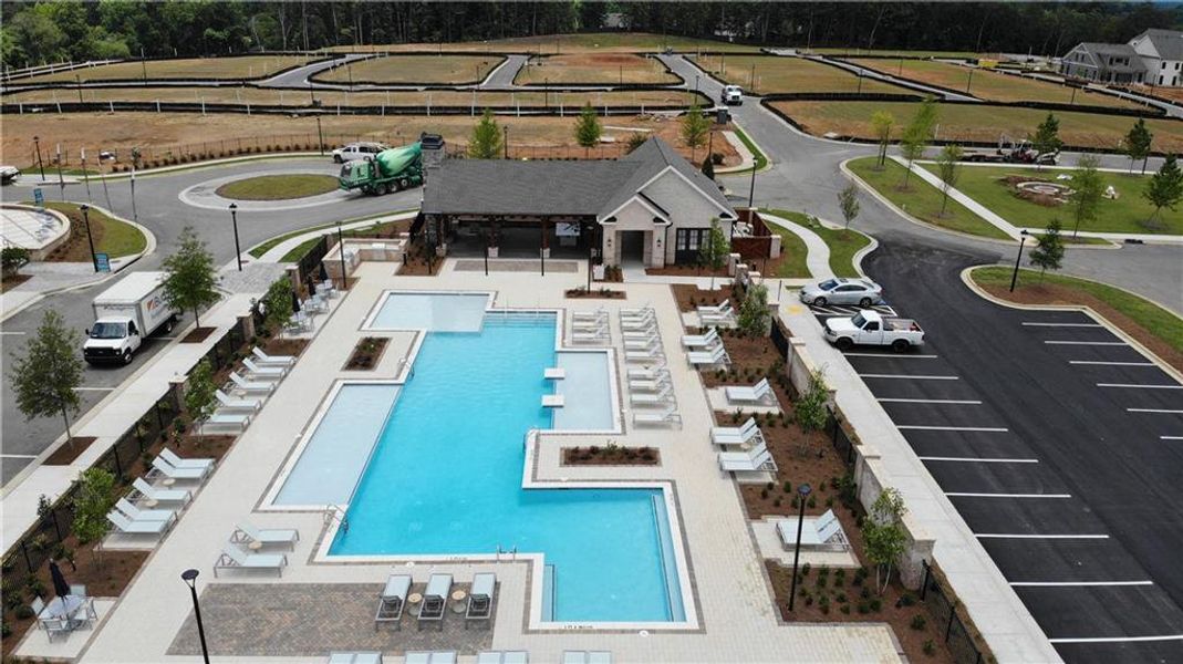 Community amenities in Millcroft Townhomes, Buford (Image 63).