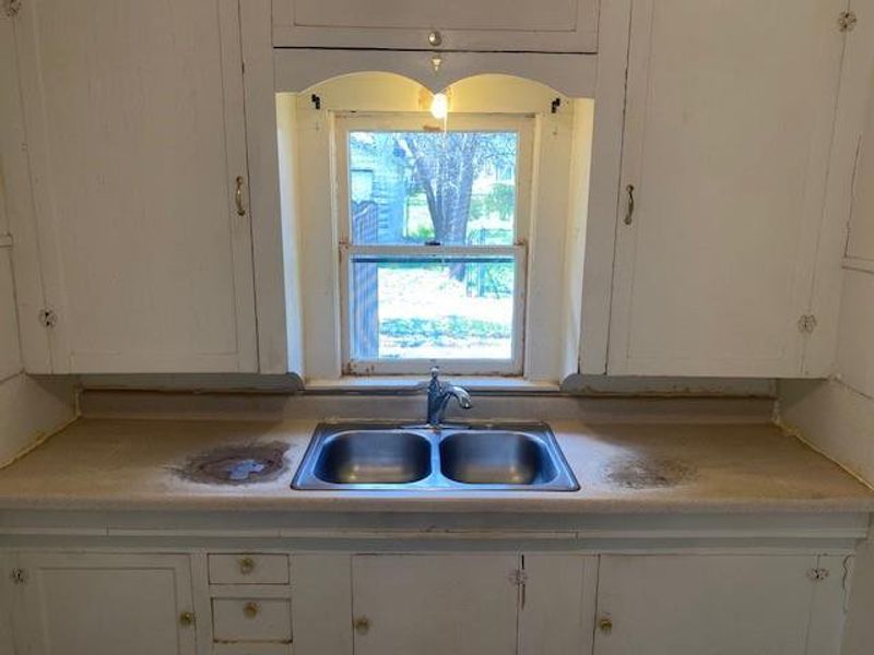 Image 29 of a home in . Image 29 of a home in .