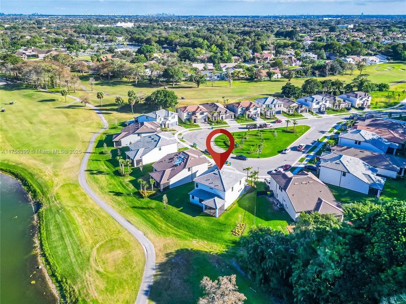 Image 42 of a home in .