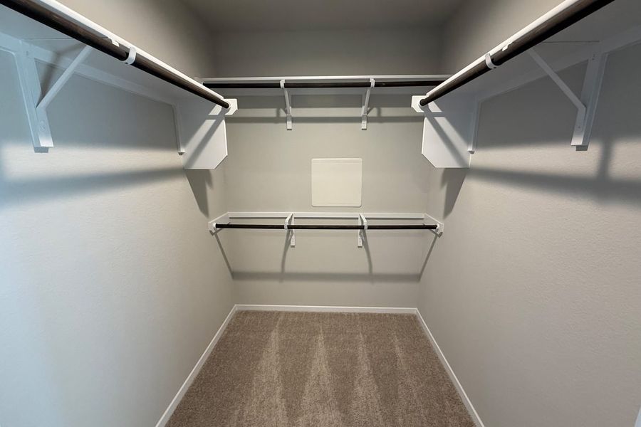 Spacious, unfurnished interior of a new home in Hymeadow, Maxwell (Image 7).