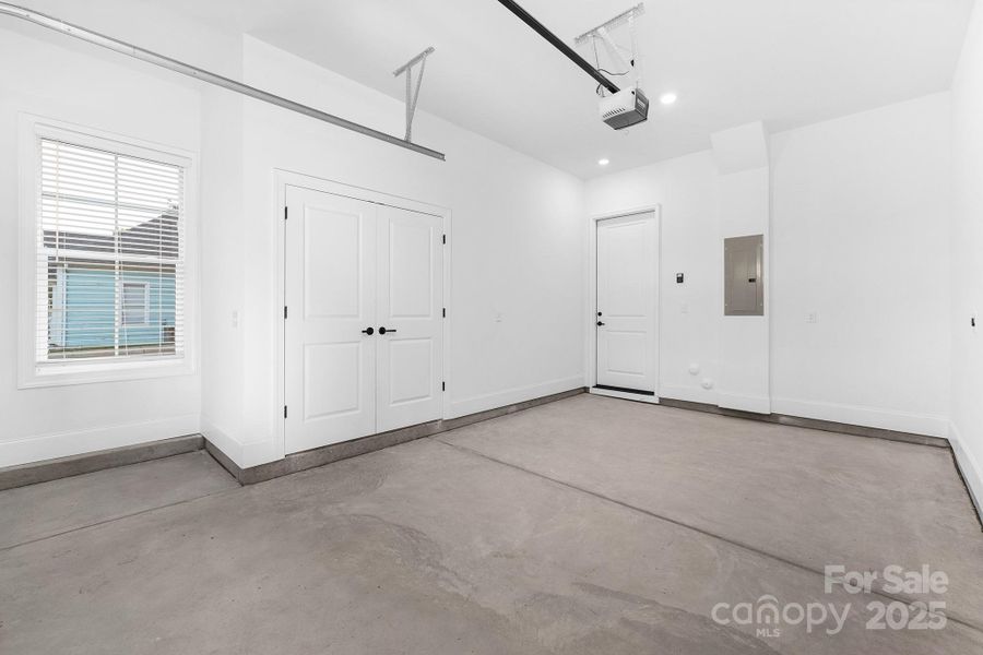 Spacious, unfurnished interior of a new home in , Charlotte (Image 21).
