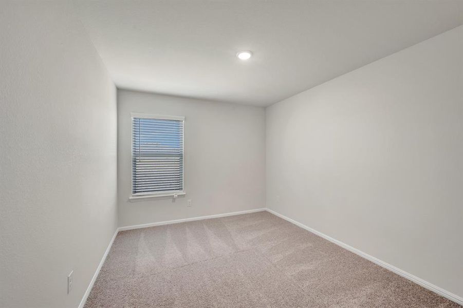 Spacious, unfurnished interior of a new home in Verandah, Royse City (Image 36).