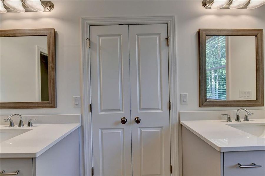 Furnished interior view inside a new home in , Duluth (Image 7).