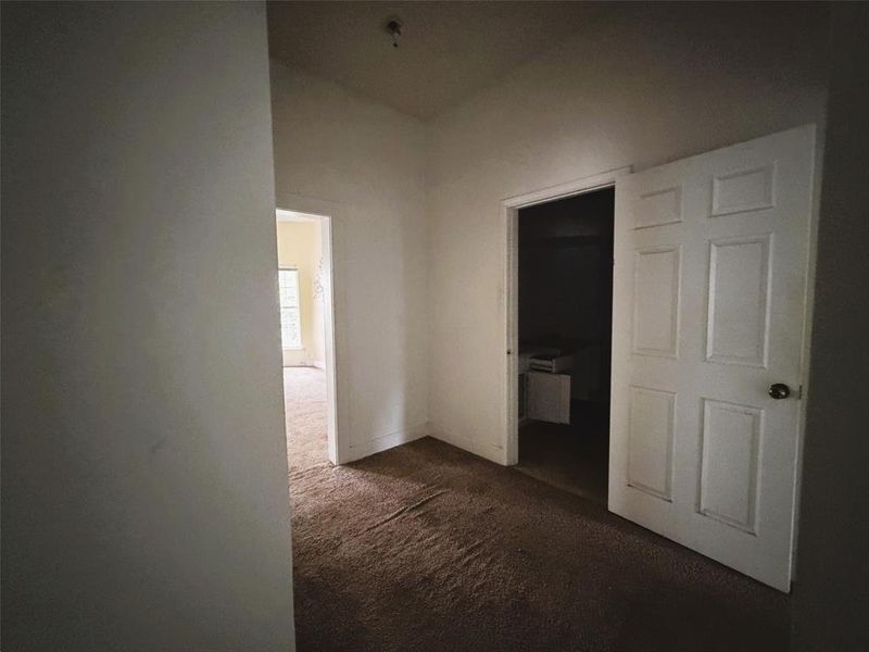 Image 28 of a home in . Image 28 of a home in .