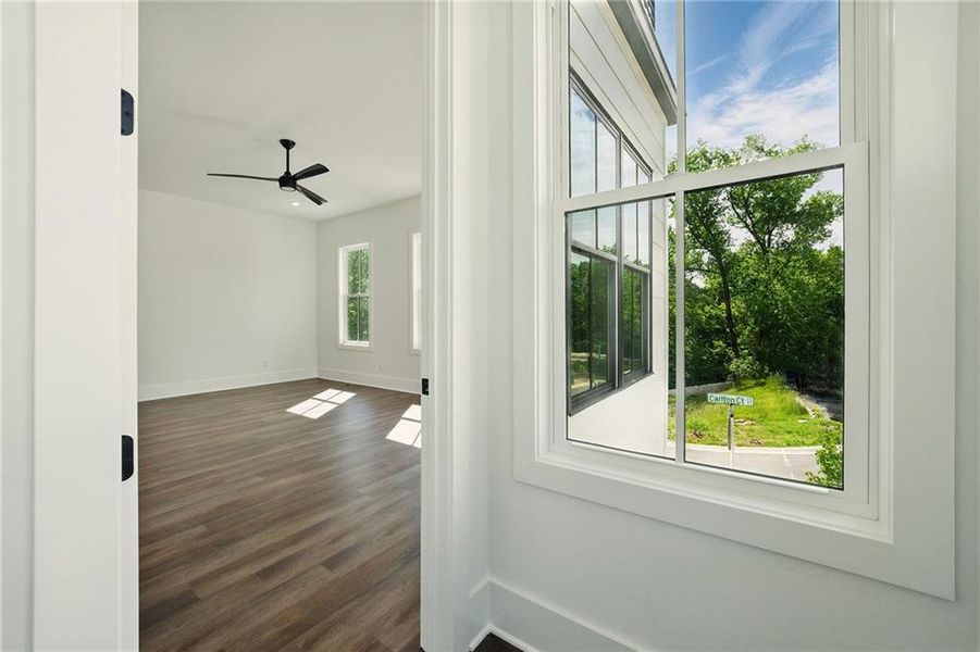 Spacious, unfurnished interior of a new home in , Atlanta (Image 21).