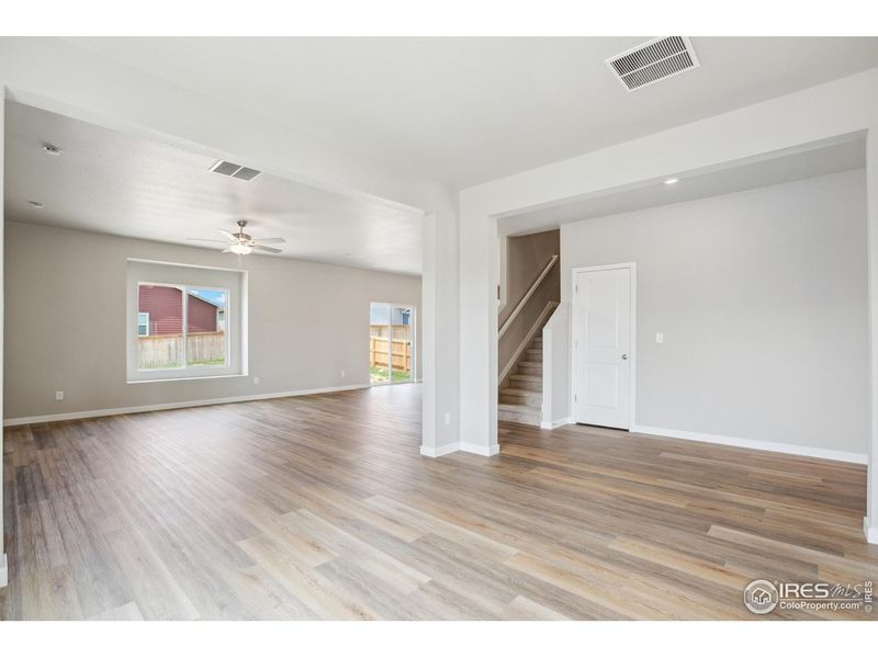 Spacious, unfurnished interior of a new home in , Severance (Image 10).