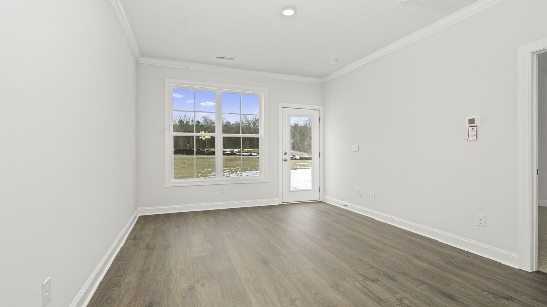Spacious, unfurnished interior of a new home in Lybrook Village, Advance (Image 7).
