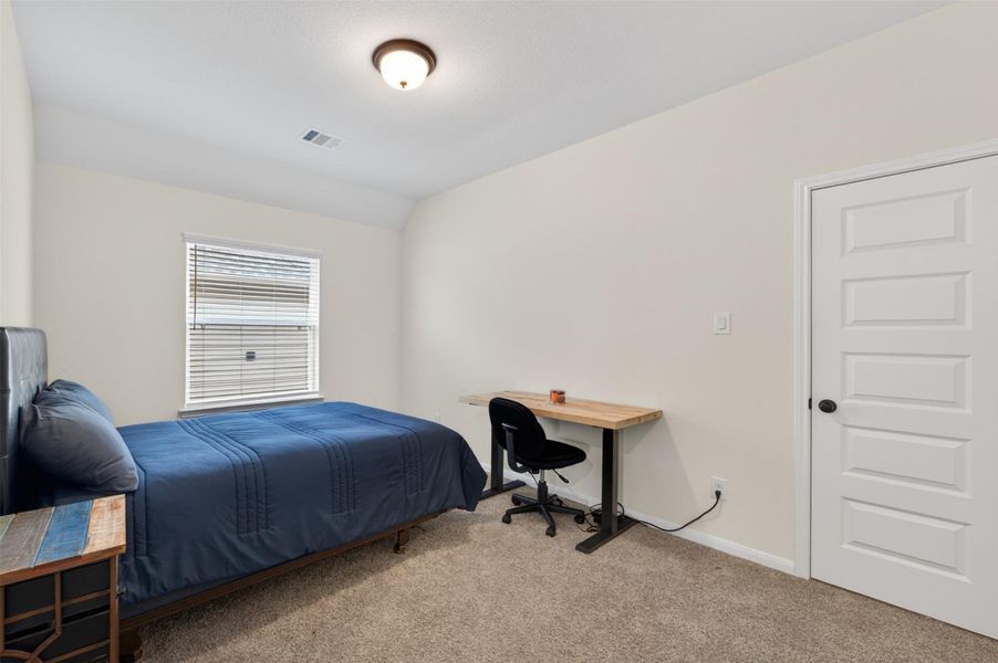 Furnished interior view inside a new home in The Commons at Sedona, League City (Image 25). Furnished interior view inside a new home in The Commons at Sedona, League City (Image 25).
