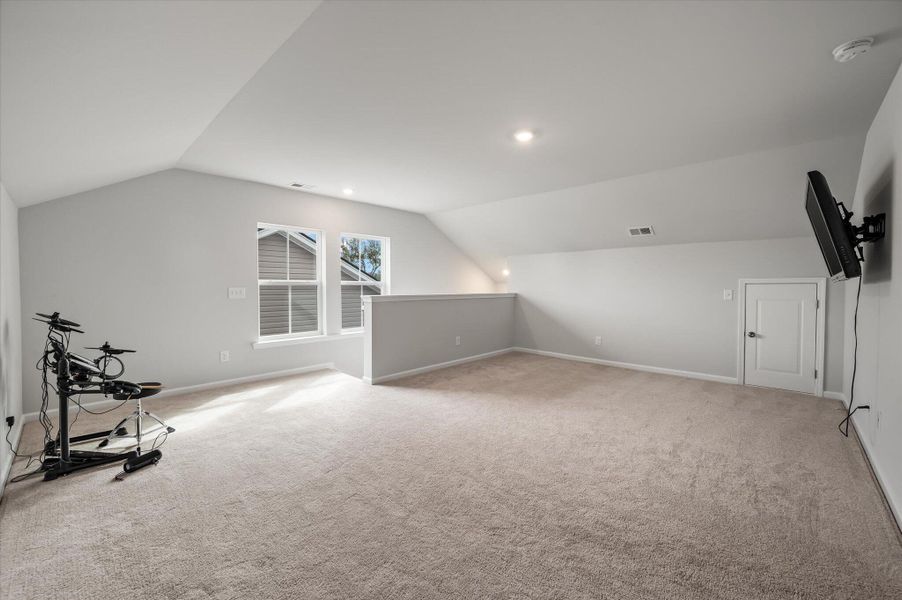Spacious, unfurnished interior of a new home in Limehouse Village: Arbor Series, Summerville (Image 21). Spacious, unfurnished interior of a new home in Limehouse Village: Arbor Series, Summerville (Image 21).