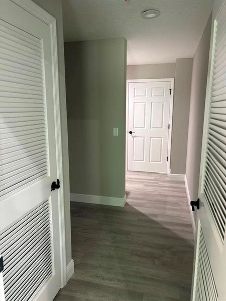 Spacious, unfurnished interior of a new home in , Dunnellon (Image 22).