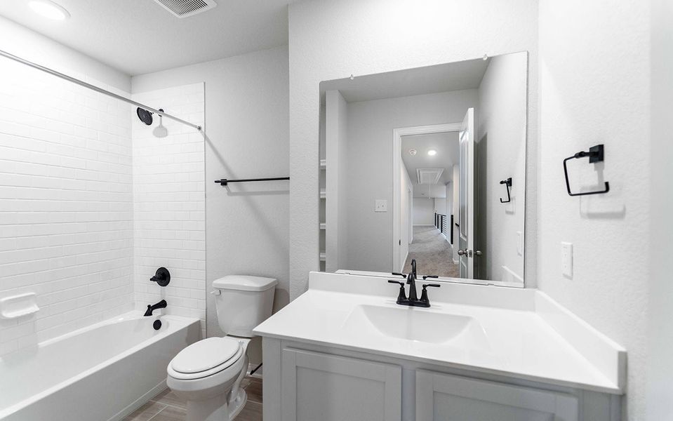 Furnished interior view inside a new home in Hickory Ridge, Elmendorf (Image 6). Furnished interior view inside a new home in Hickory Ridge, Elmendorf (Image 6).