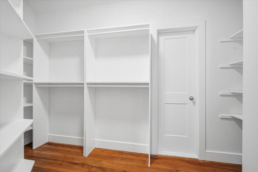 Spacious, unfurnished interior of a new home in , North Charleston (Image 50).