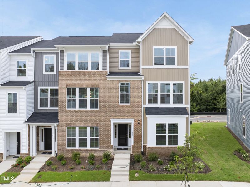 DJI_20250805142203_0003_D