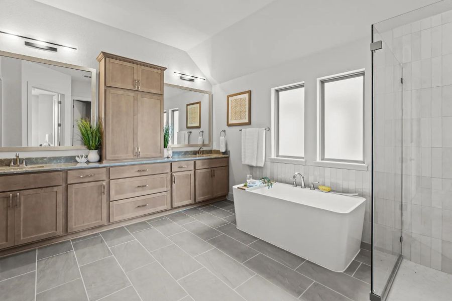 Couper Primary Bathroom