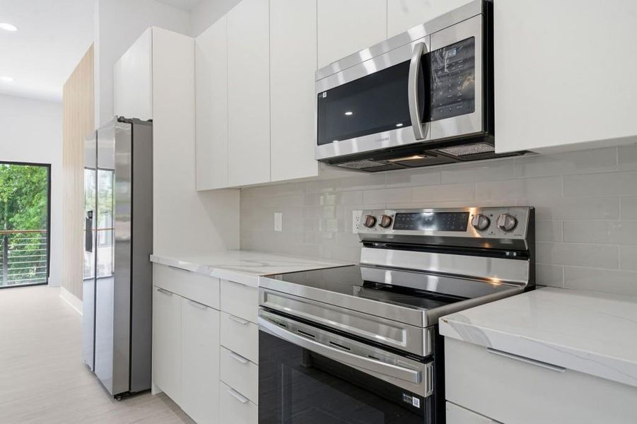 Furnished interior view inside a new home in , Decatur (Image 11).