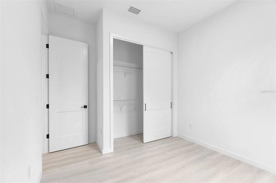 Spacious, unfurnished interior of a new home in , North Port (Image 18).