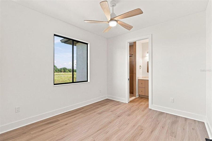 Spacious, unfurnished interior of a new home in , Placida (Image 50).