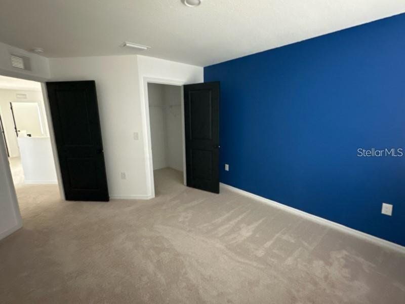 Spacious, unfurnished interior of a new home in , Brooksville (Image 12).