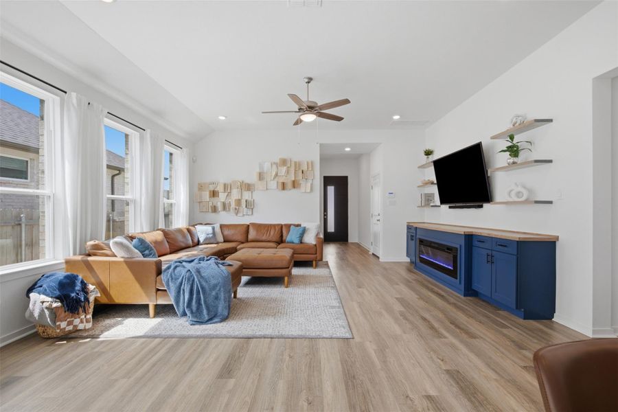 Furnished interior view inside a new home in , Manor (Image 17).